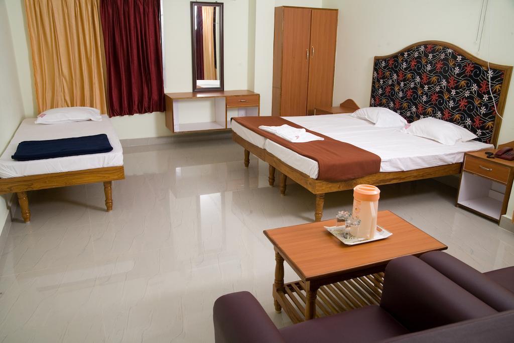 Vihas Inn Tirupati Zewnętrze zdjęcie